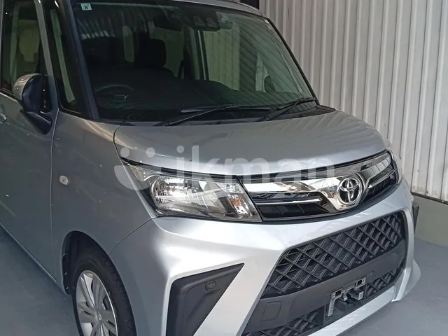Toyota Roomy 2023 photo 2