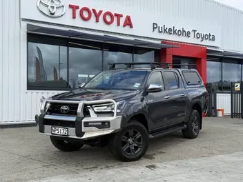 Toyota Hilux 2021 photo 2