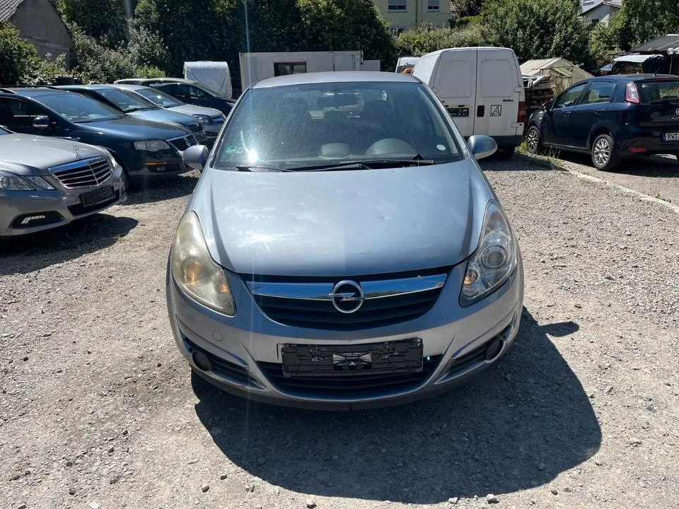 Opel Corsa D Edition