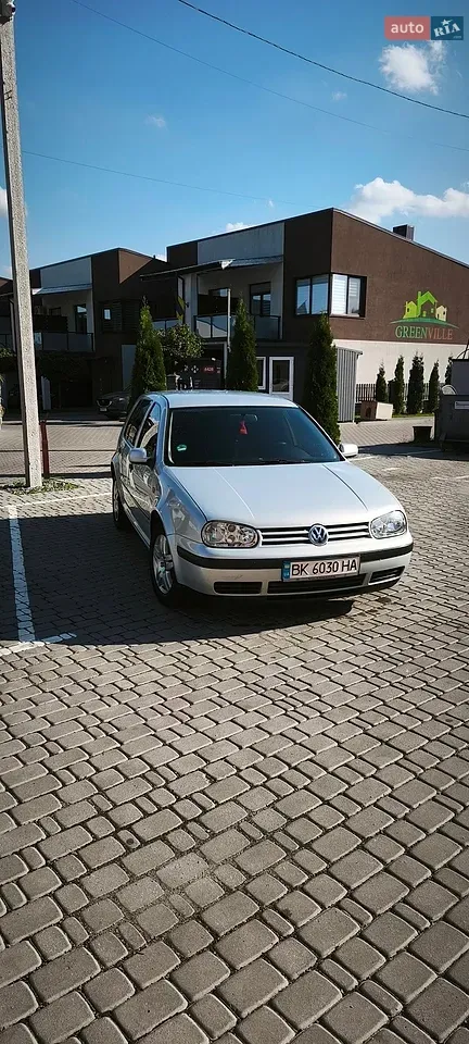 Volkswagen Golf 1999 photo 2