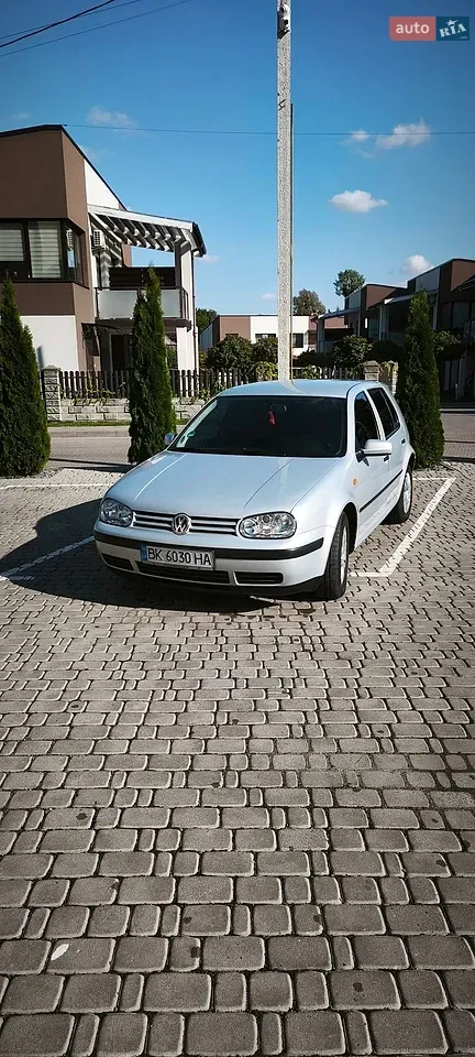 Volkswagen Golf 1999 photo 3