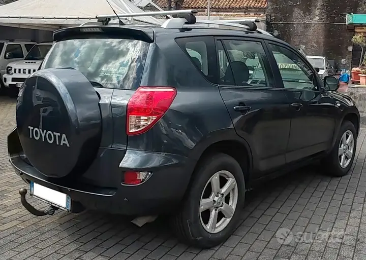 Toyota Rav4 2007 photo 4