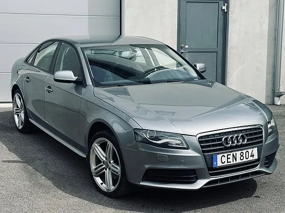 Audi A4 2010 photo 3