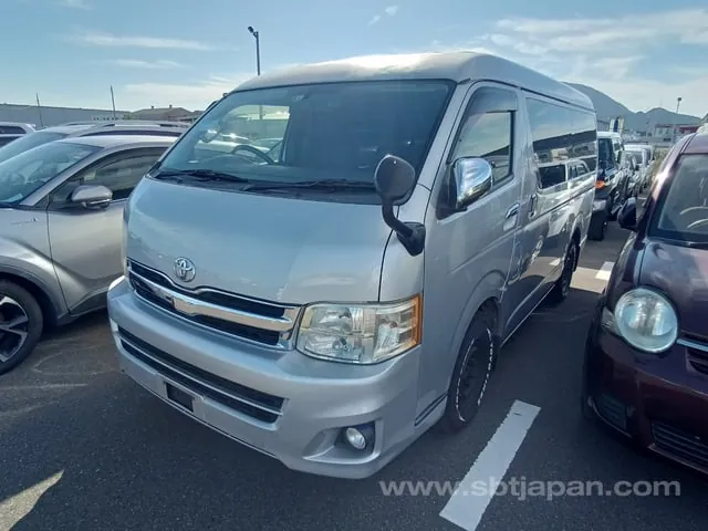 Toyota Hiace Wagon Gl 2013 photo 2