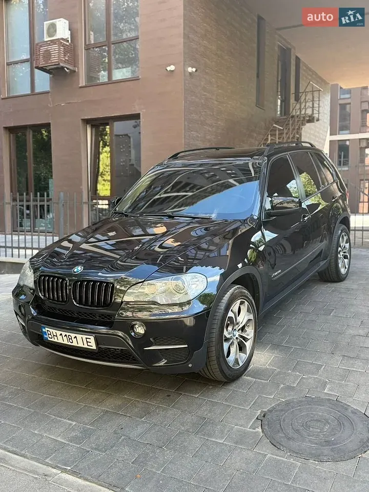 BMW X5 2012 photo 2