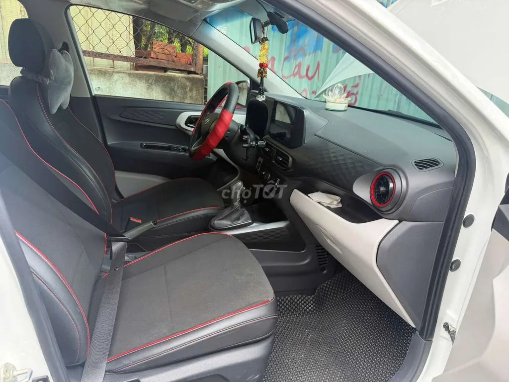 Hyundai I10 2023 photo 4