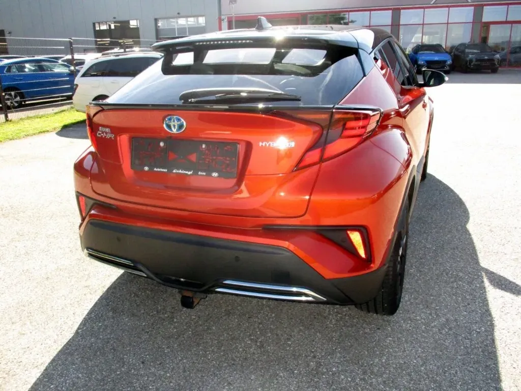 Toyota C-Hr 2020 photo 3