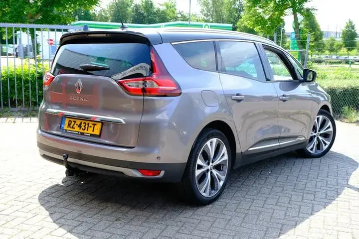 Renault Grand Scenic 2018 photo 3