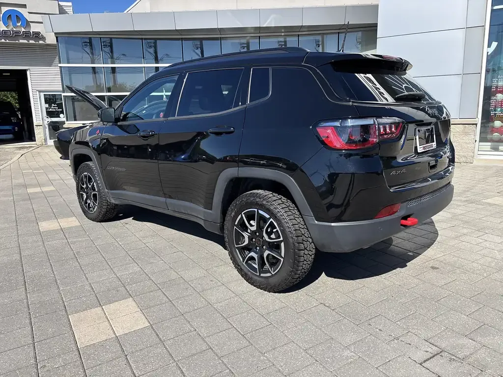 Jeep Compass 2025 photo 5