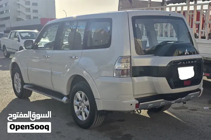 Mitsubishi Pajero 2020 photo 4