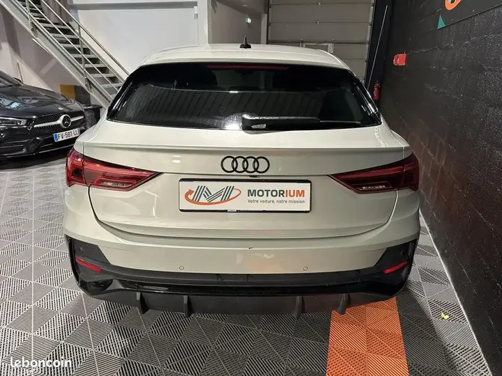 Audi Q3 2022 photo 5