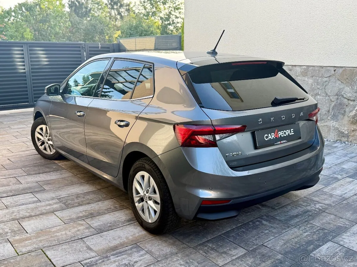 Skoda Fabia 2024 photo 4