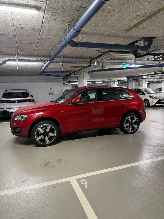 Audi Q5 2009 photo 2