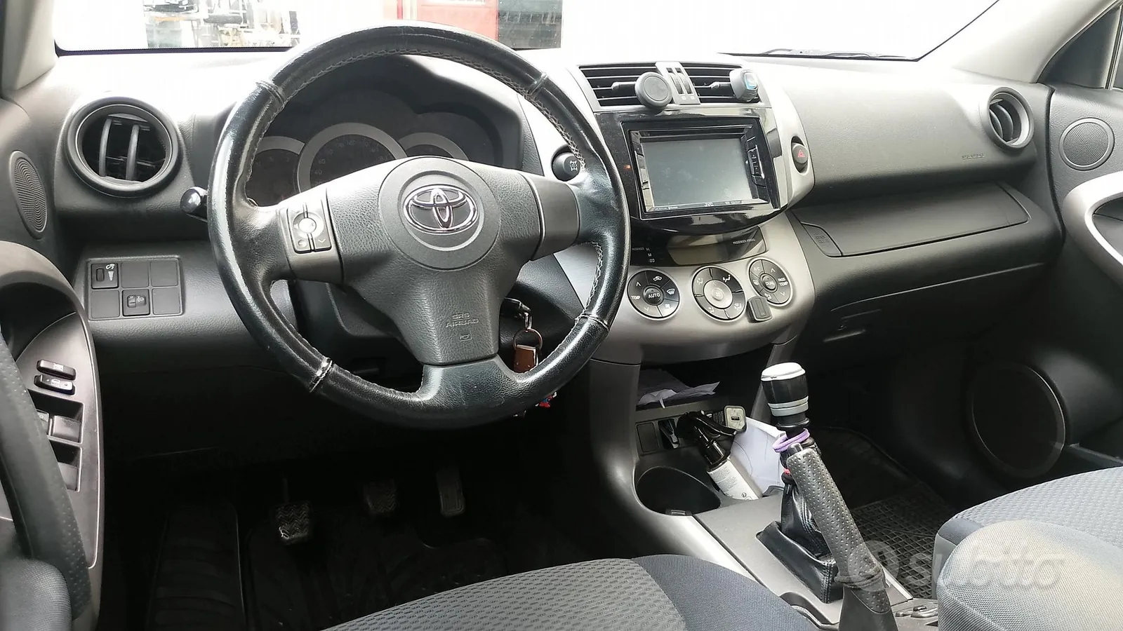 Toyota Rav4 2007 photo 5