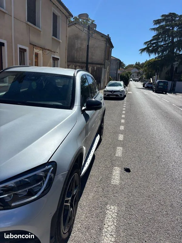 Mercedes-Benz Glc 300E