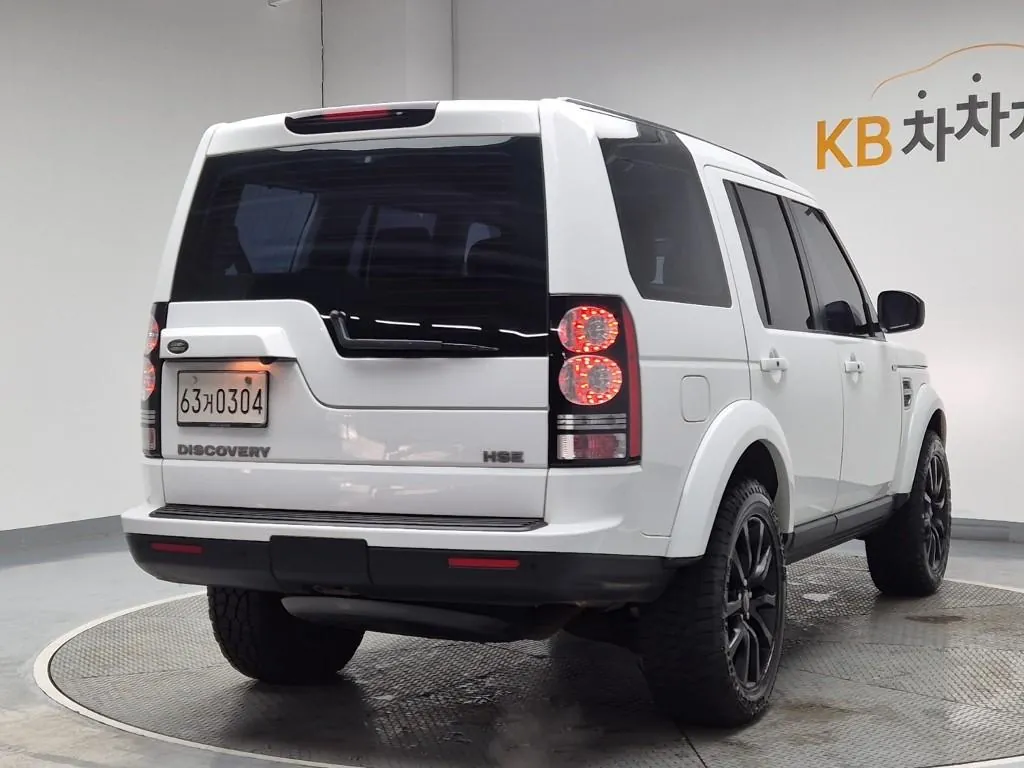 Land Rover Discovery 2016 photo 3