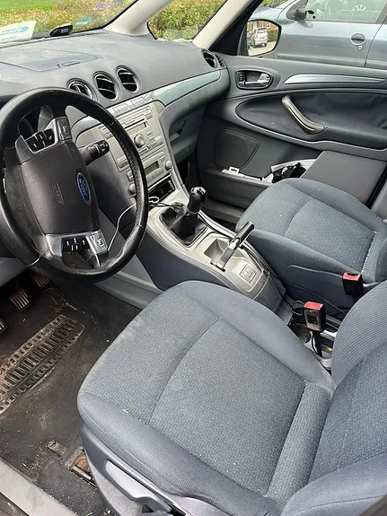 Ford Galaxy 2007 photo 4