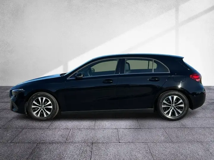 Mercedes-Benz A-Class 2025 photo 3