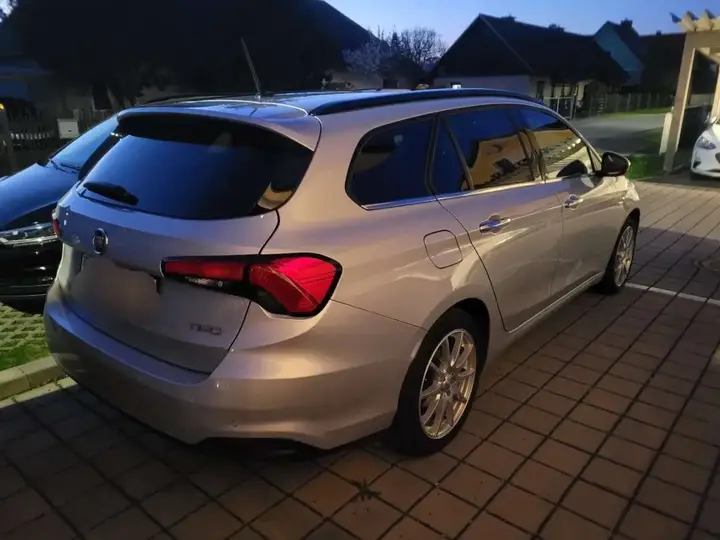 Fiat Tipo Kombi 2017 photo 3