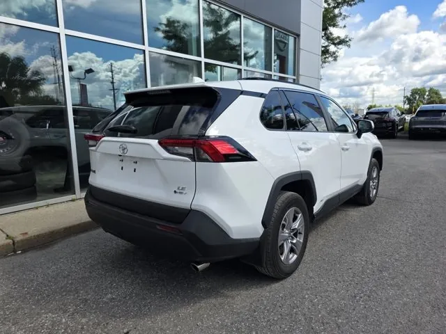 Toyota Rav4 2025 photo 3