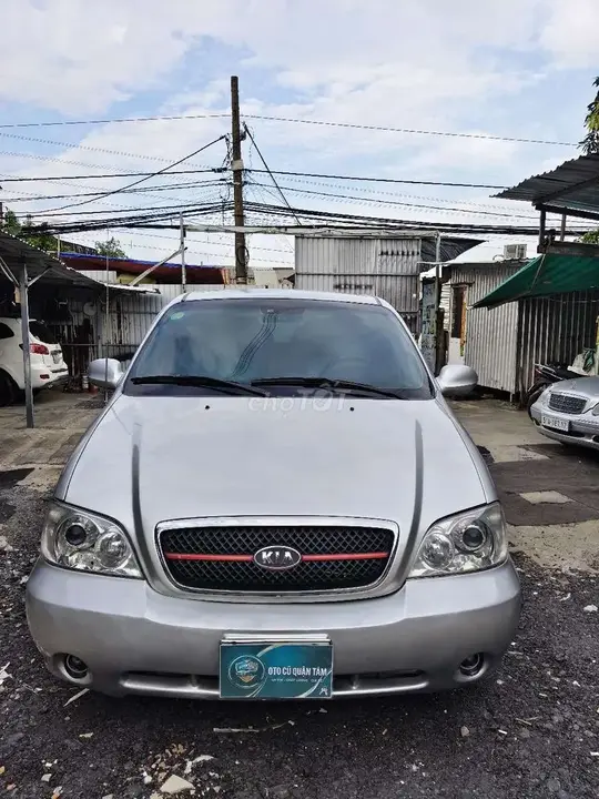 Kia Carnival 2007 photo 3