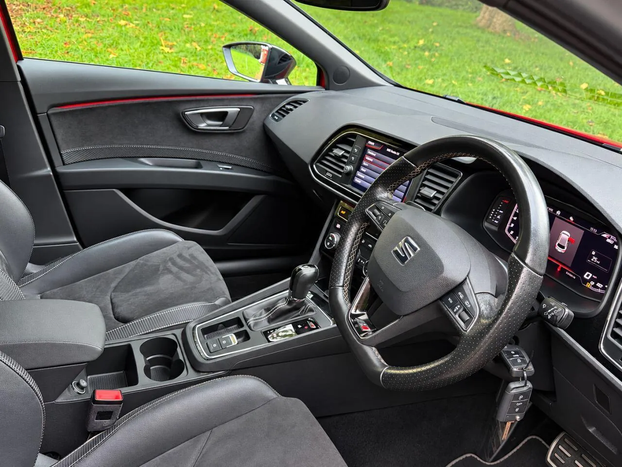 Seat Leon 2019 photo 2