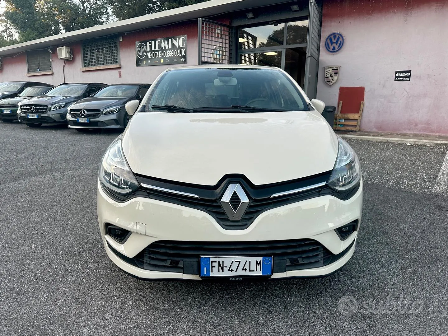 Renault Clio 2018 photo 2