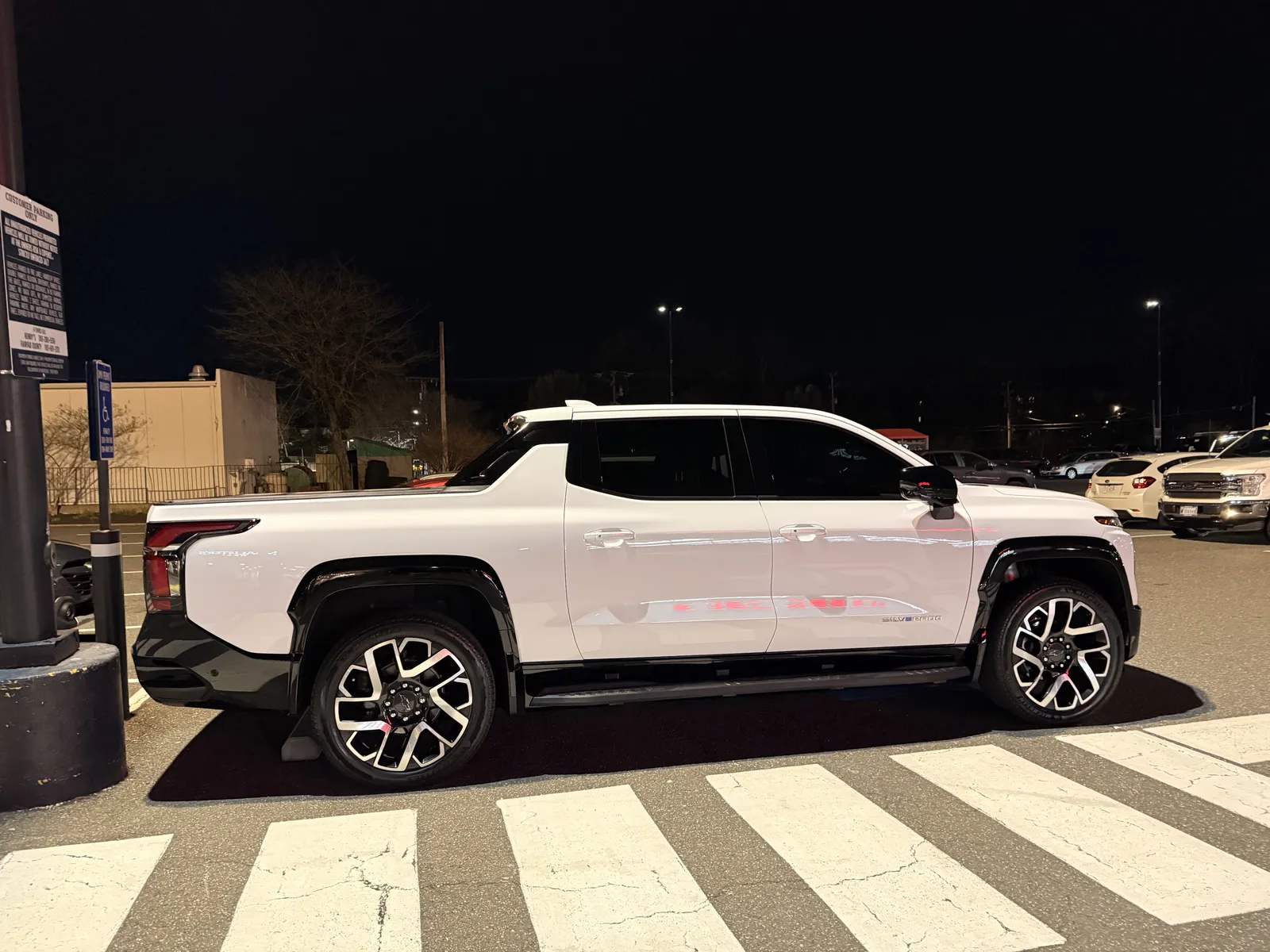 Chevrolet Silverado Ev