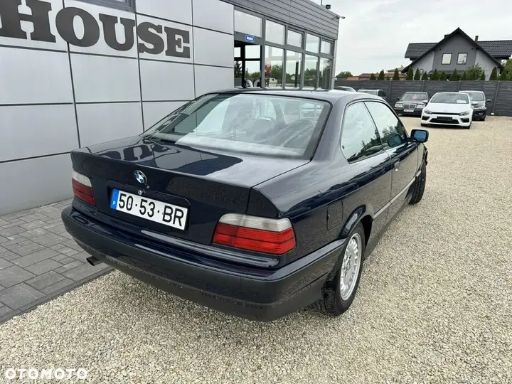 BMW 3 Series 1993 photo 5