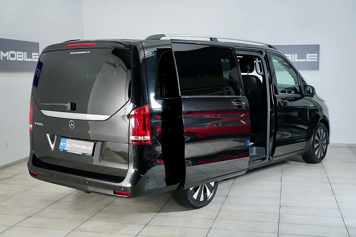 Mercedes-Benz V-Class 2021 photo 3