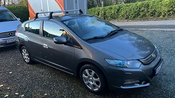 Honda Insight 2010 photo 2