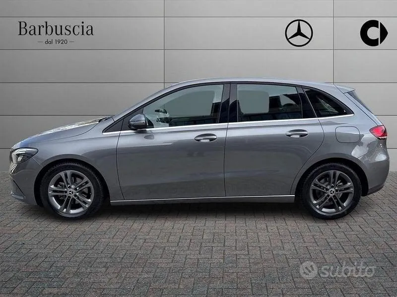 Mercedes-Benz B-Class 2020 photo 5