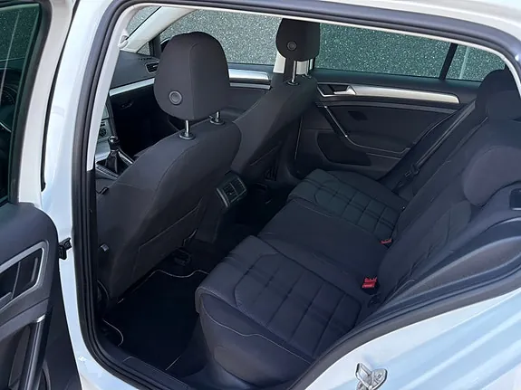 Volkswagen Golf Vii 2016 photo 5