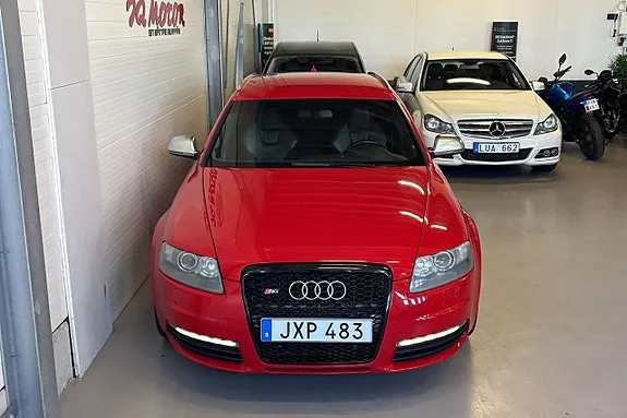 Audi S6 2010 photo 4