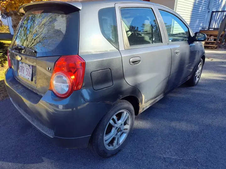 Chevrolet Aveo 2010 photo 5