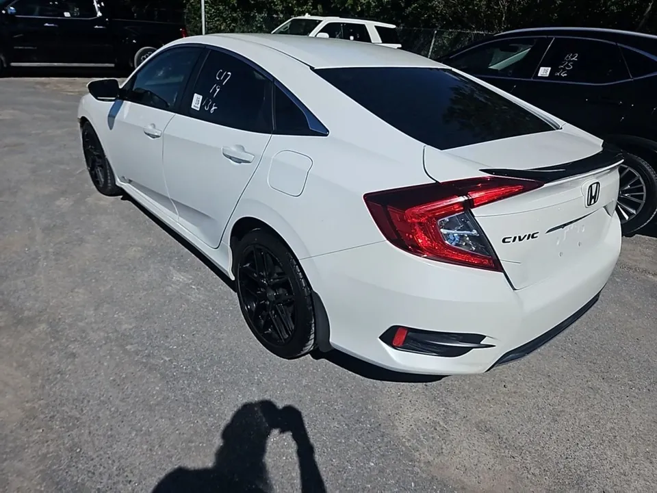Honda Civic 2019 photo 2