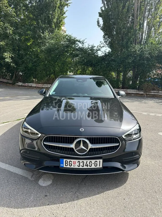 Mercedes-Benz C 180