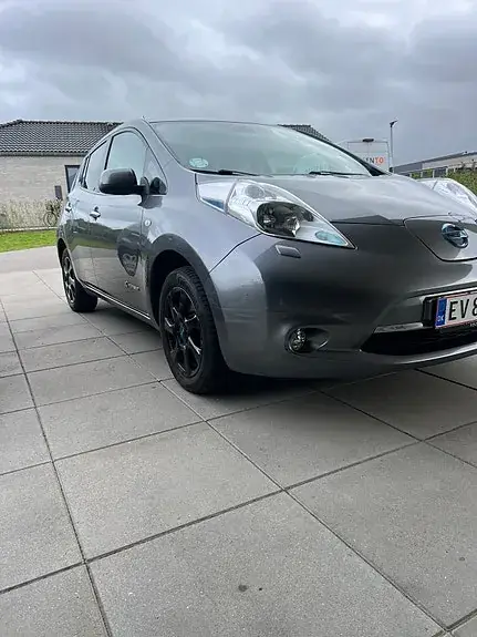 Nissan Leaf 2016 photo 5