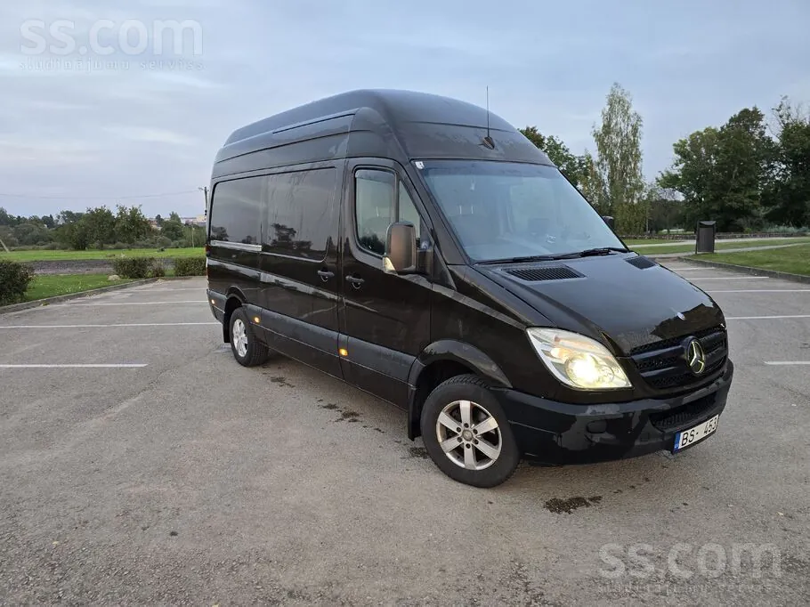 Mercedes-Benz Sprinter 2013 photo 2