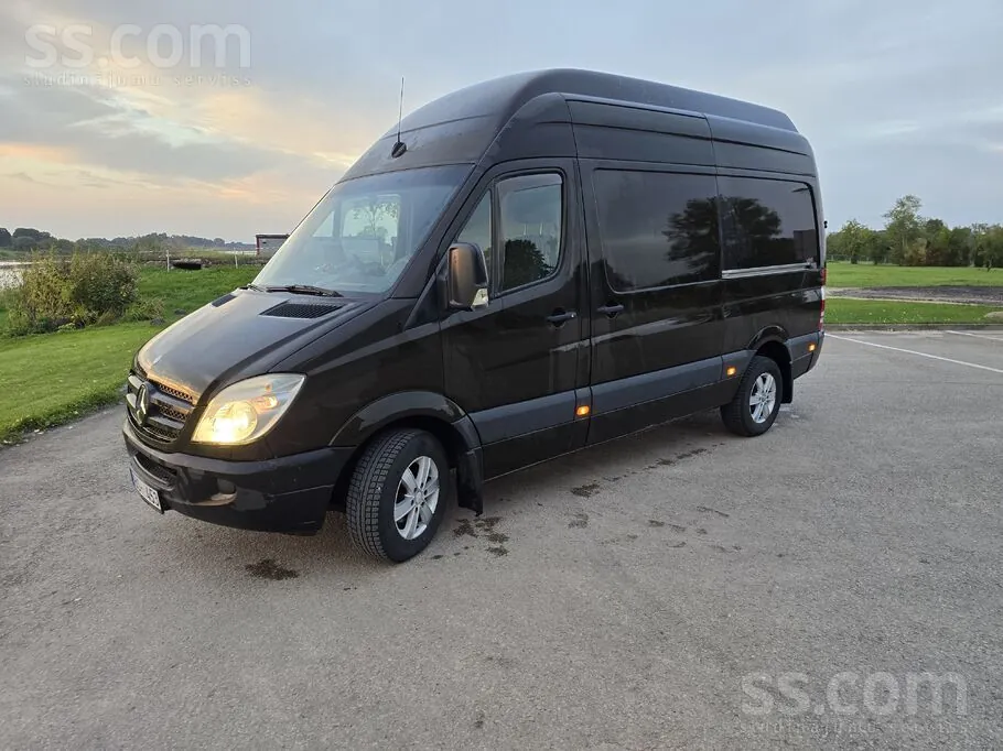 Mercedes-Benz Sprinter 2013 photo 3