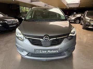 Opel Zafira 2018 photo 2