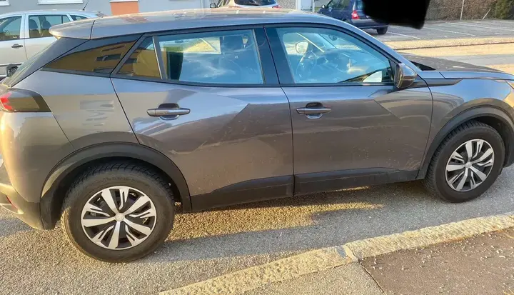 Peugeot 2008 2020 photo 3