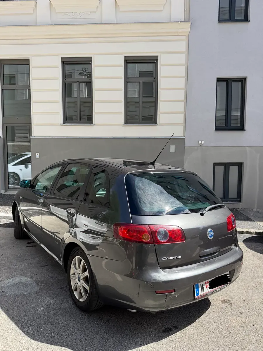 Fiat Croma 2006 photo 2