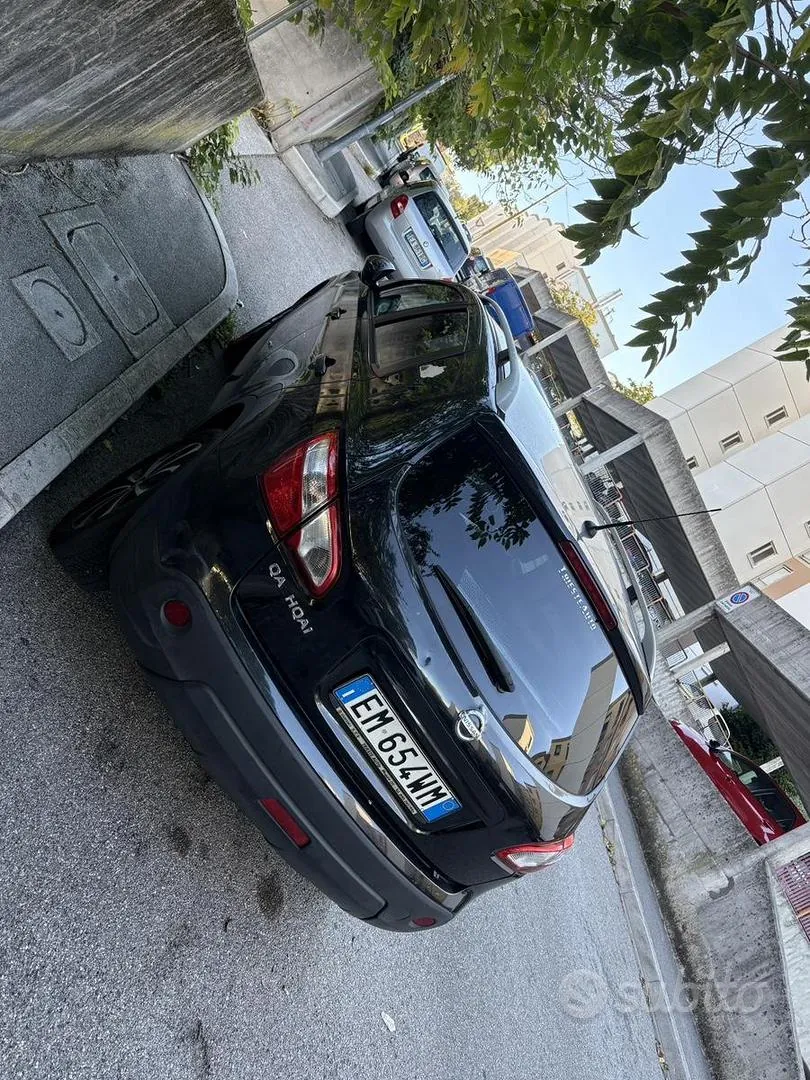 Nissan Qashqai 2012 photo 3