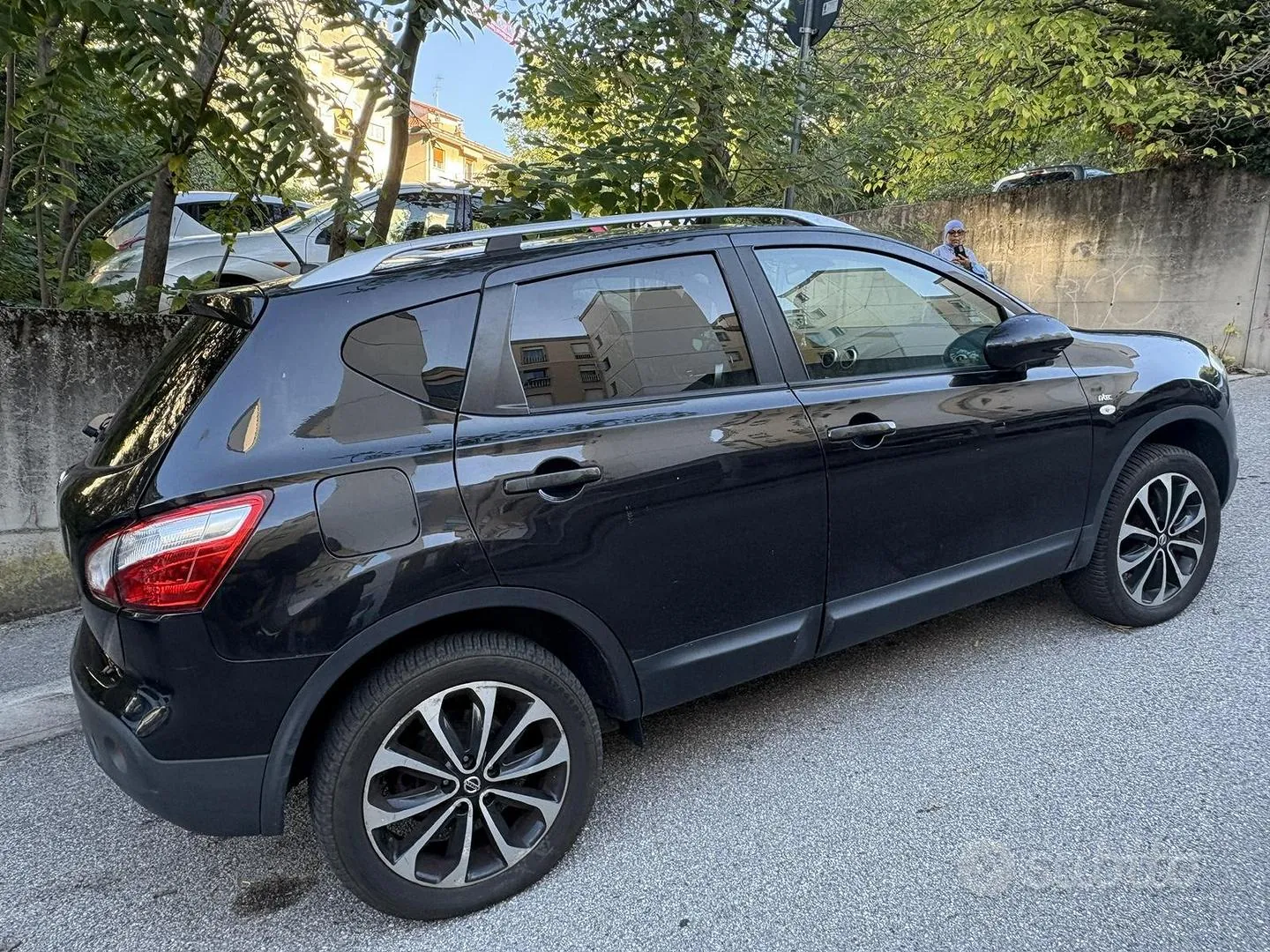 Nissan Qashqai 2012 photo 2