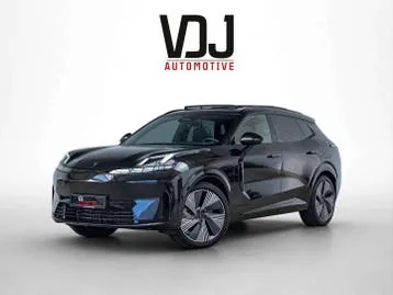 Lynk & Co 8