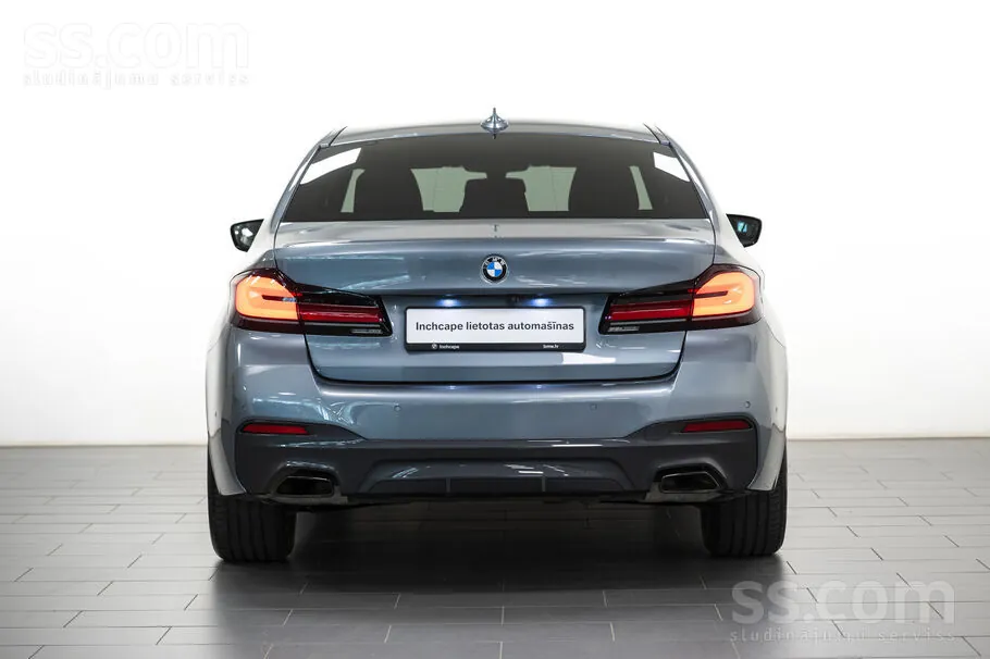 BMW 530I 2022 photo 4