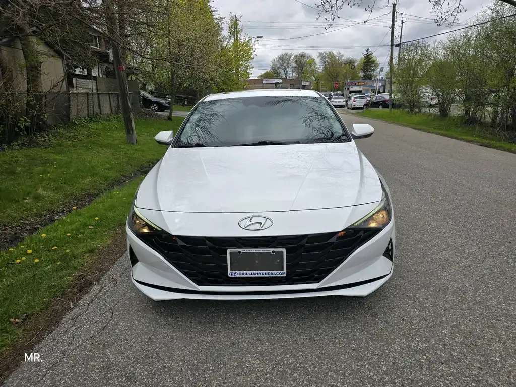 Hyundai Elantra 2022 photo 3