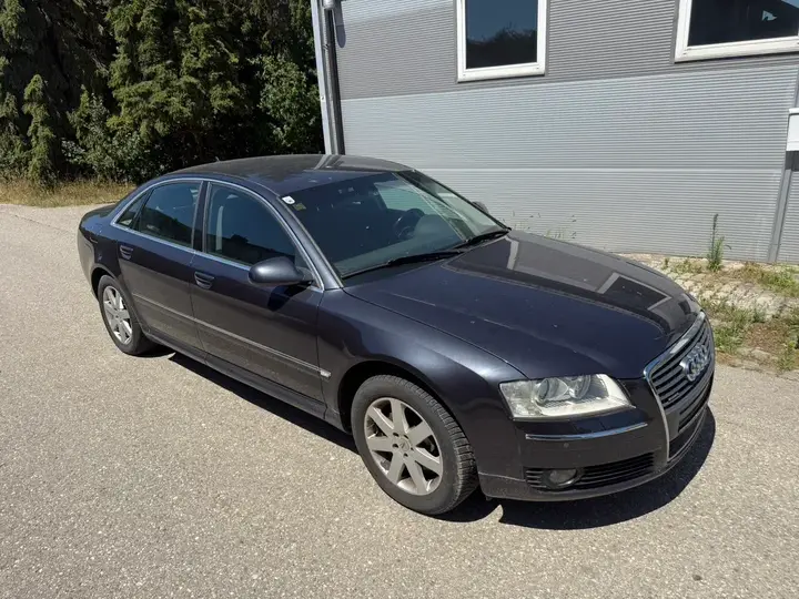 Audi A8 2006 photo 3