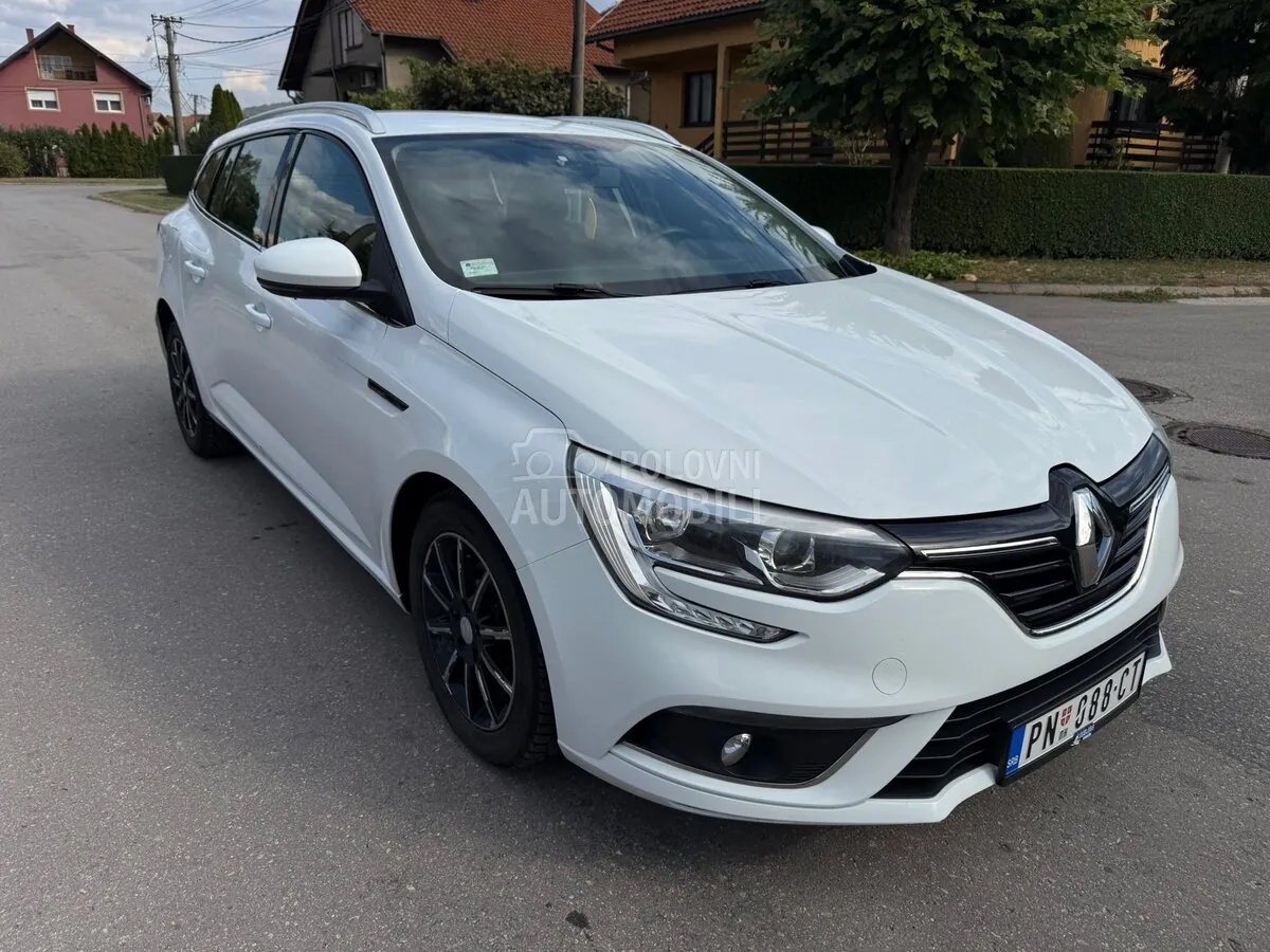 Renault Megane 2017 photo 2